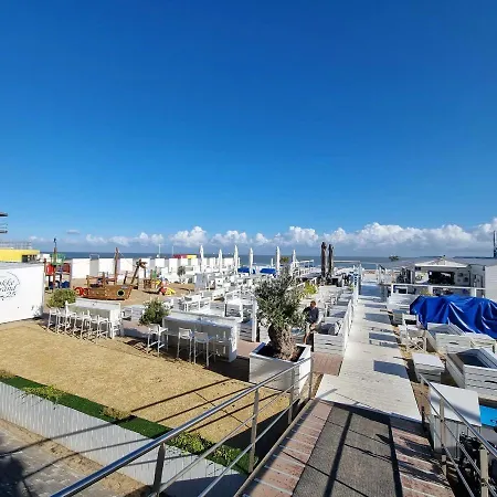 Lichttorenplein Met Garage Apartmán Knokke-Heist